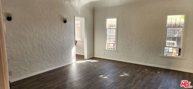 MLS #25609831 image #1