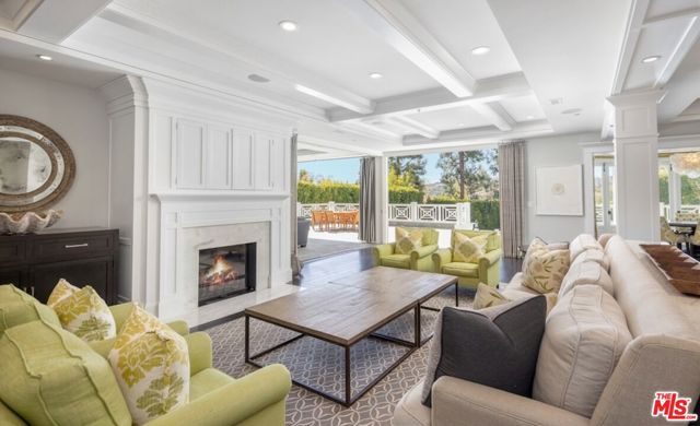 MLS #25609965 img 11