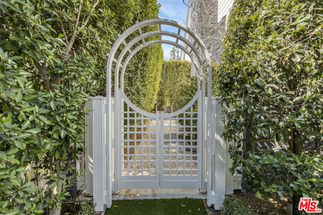 MLS #25609965 img 35