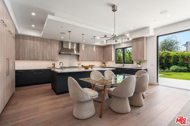 MLS #25610057 img 10