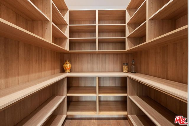 MLS #25610057 img 15