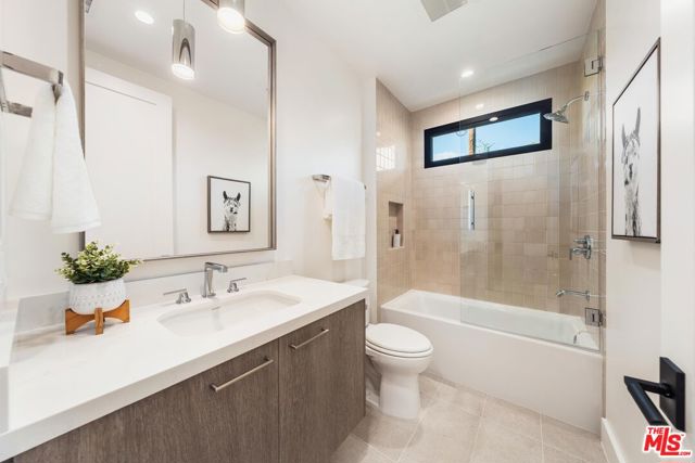 MLS #25610057 img 30