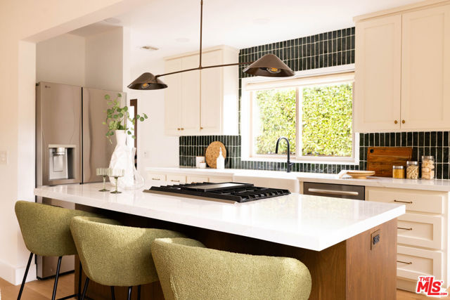 MLS #25610215 image #15