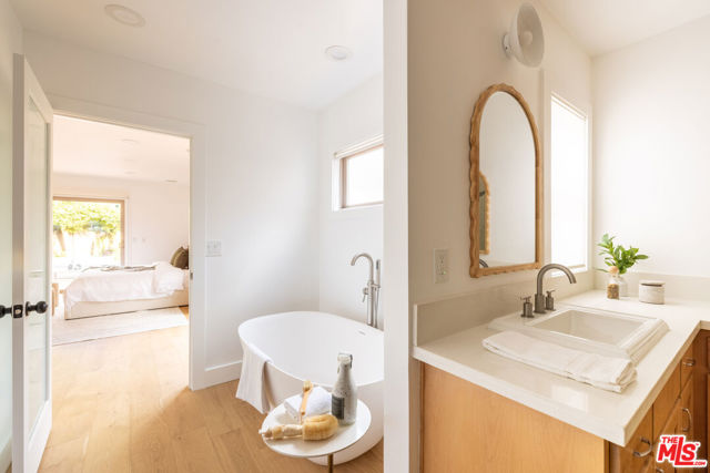 MLS #25610215 image #31