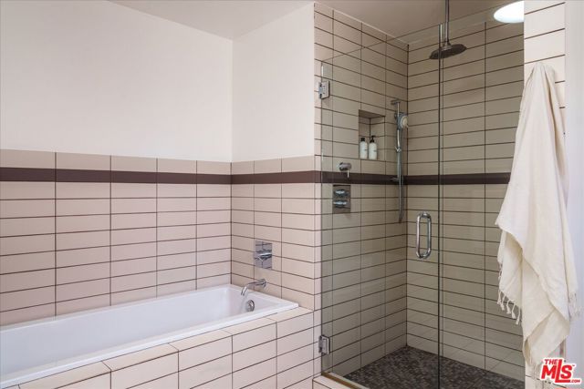 MLS #25593289 image #22