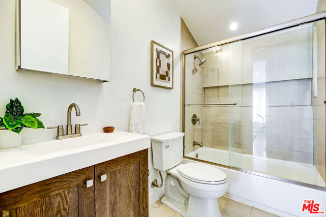 MLS #25610237 image #14