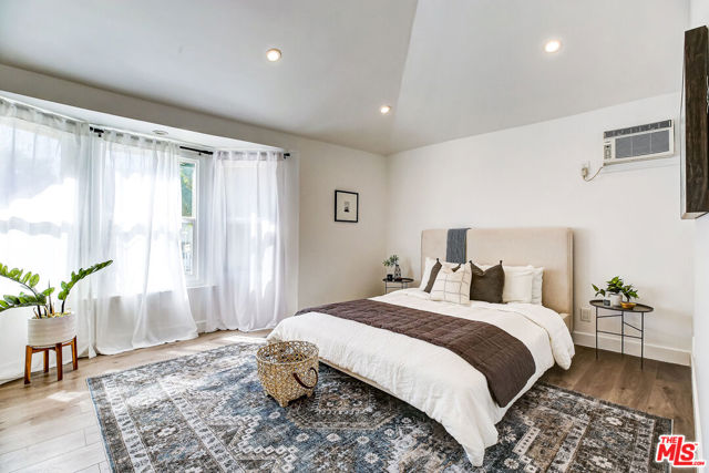 MLS #25610237 image #16