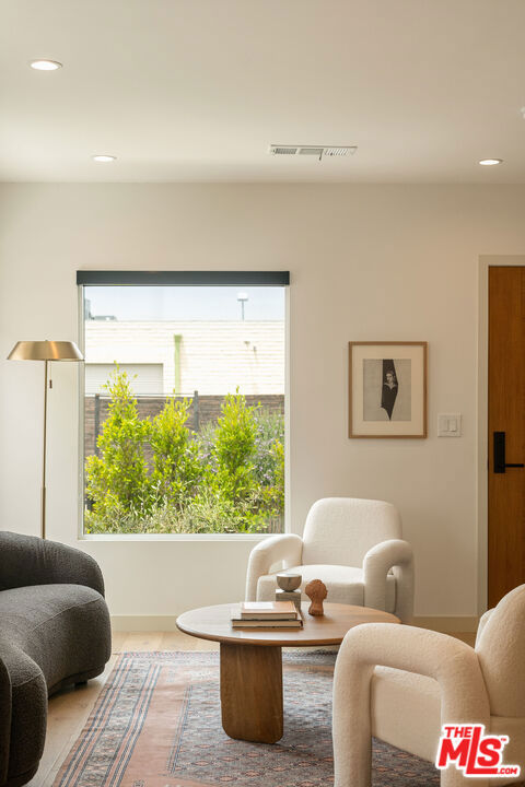 MLS #25610399 image #6