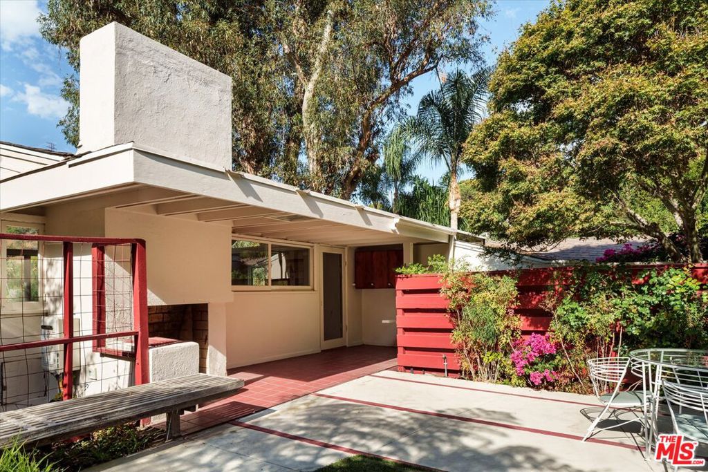 MLS #25610469 image #11