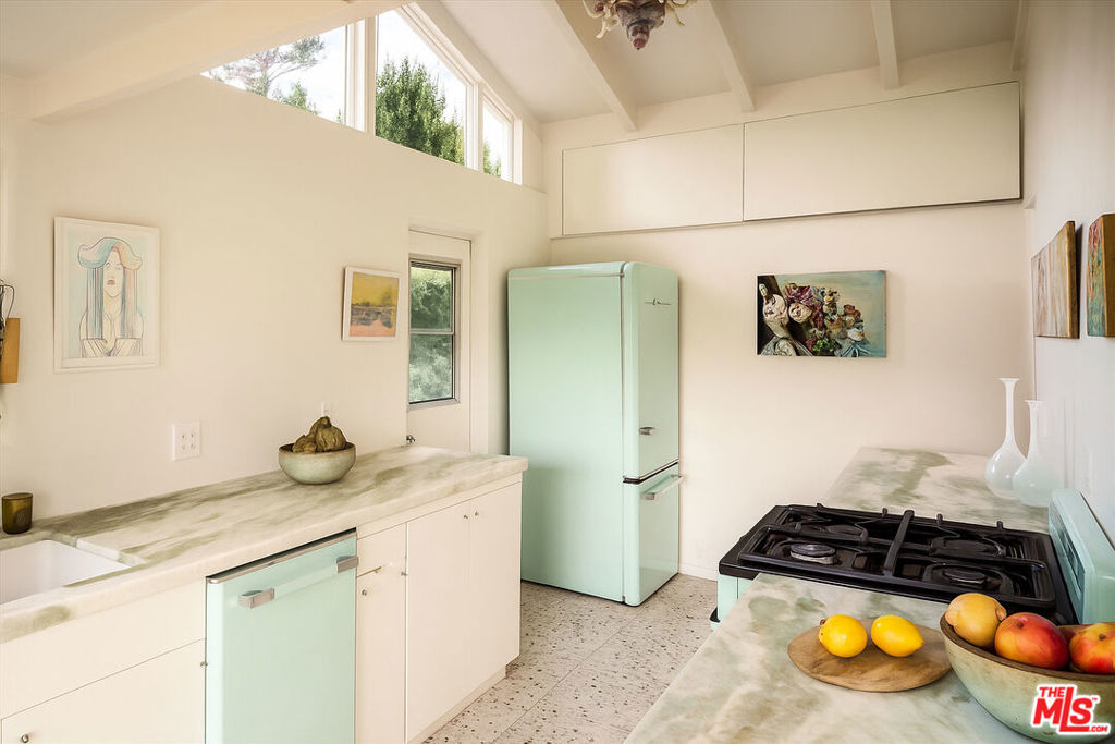 MLS #25610469 image #17