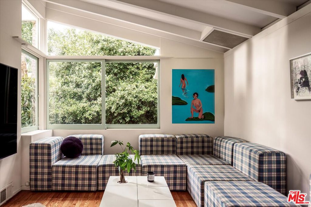 MLS #25610469 image #23