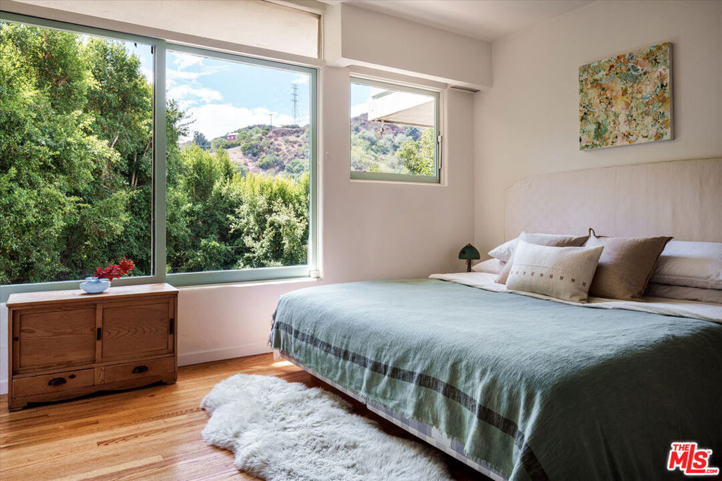 MLS #25610469 image #27