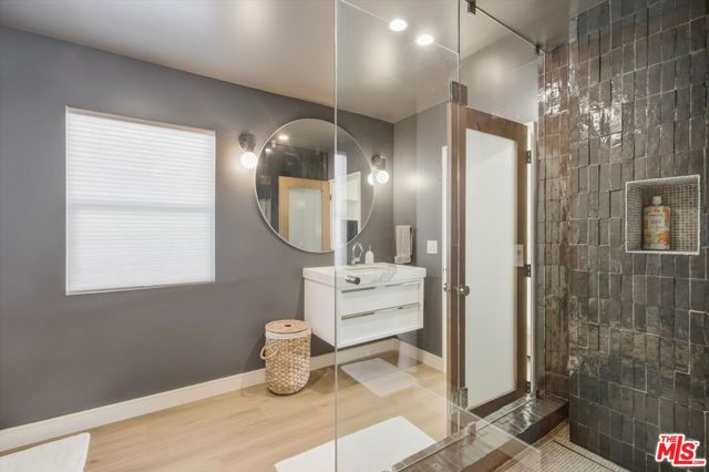 MLS #25610487 image #10