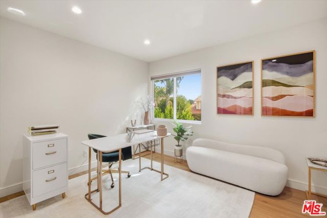 MLS #25610487 image #21