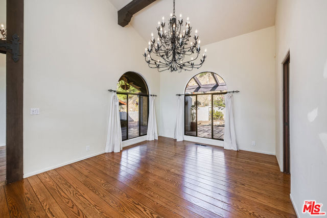 MLS #25610521 image #9