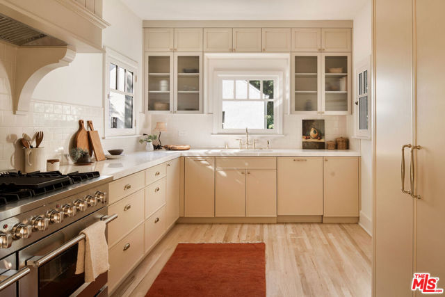 MLS #25610689 image #11