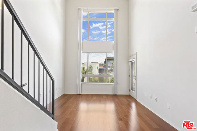 MLS #25610887 image #10