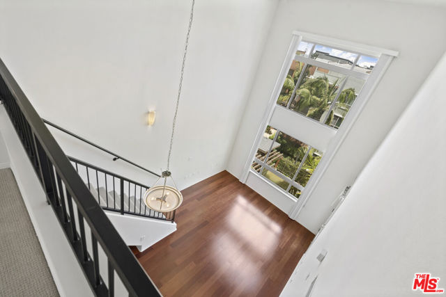 MLS #25610887 image #17