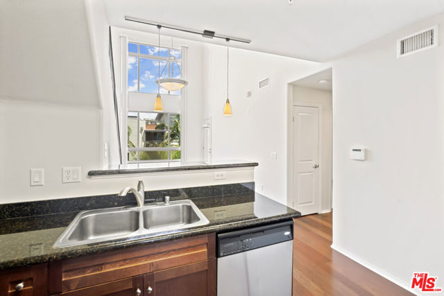 MLS #25610887 image #4