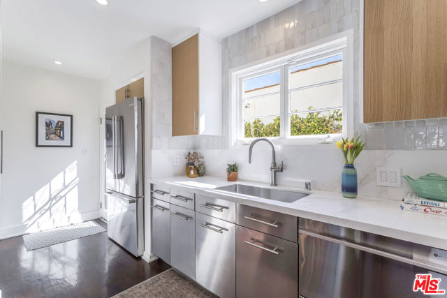 MLS #25611059 image #25