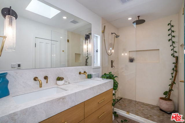 MLS #25611059 image #32