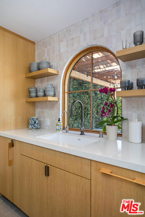 MLS #25611059 image #54