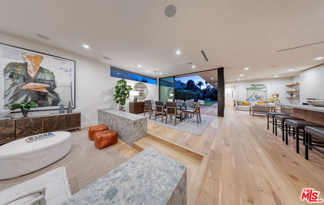 MLS #25611081 image #1