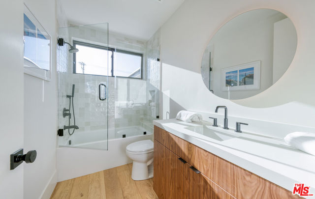 MLS #25611081 image #23