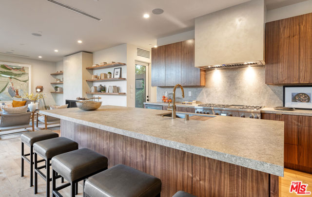 MLS #25611081 image #9