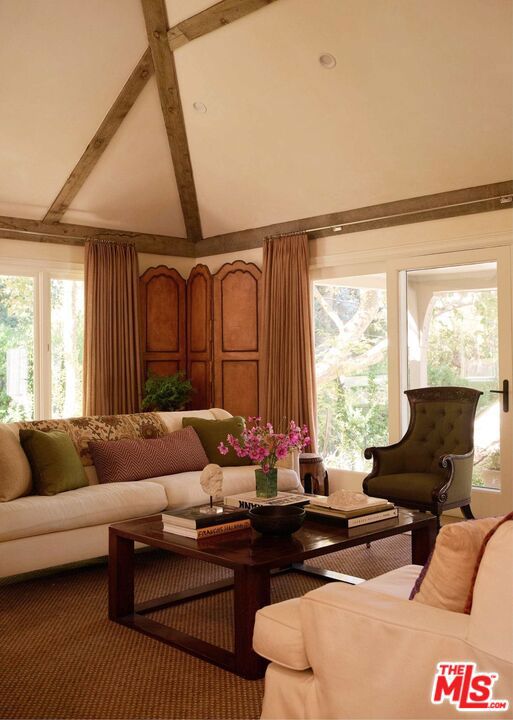 MLS #25611135 image #2