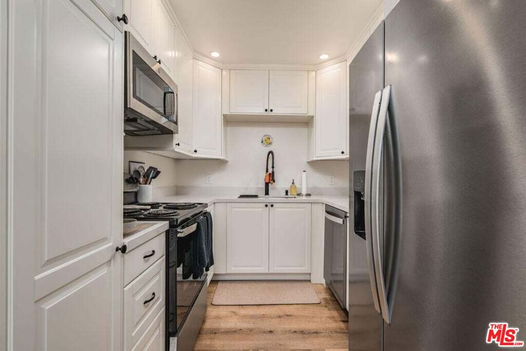 MLS #25611189 image #16