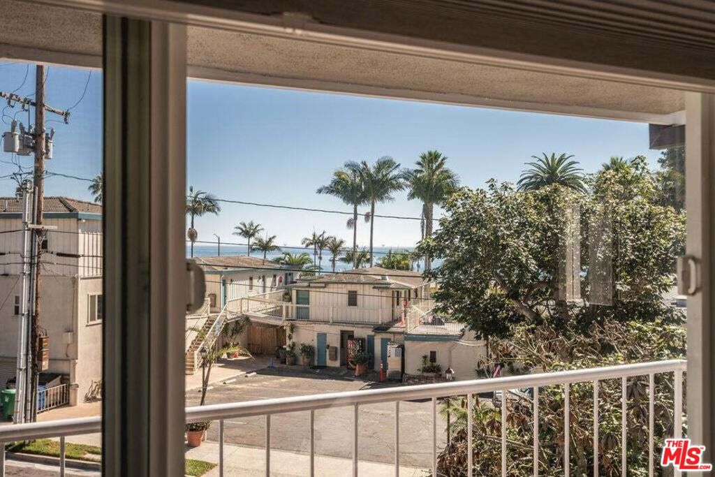 MLS #25611189 image #32