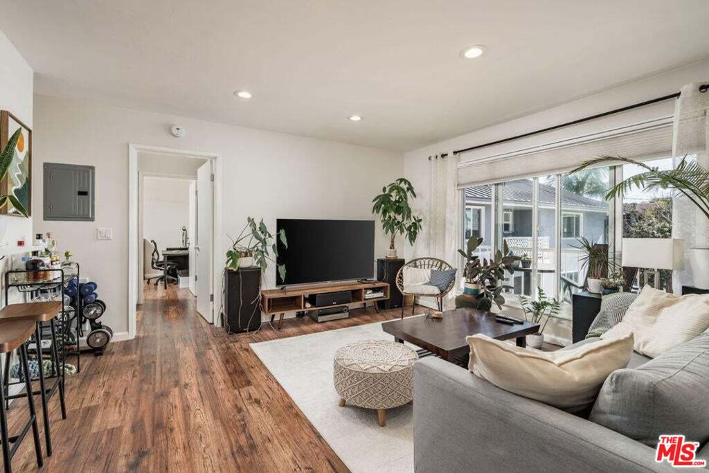 MLS #25611189 image #34