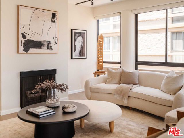 MLS #25611295 image #2