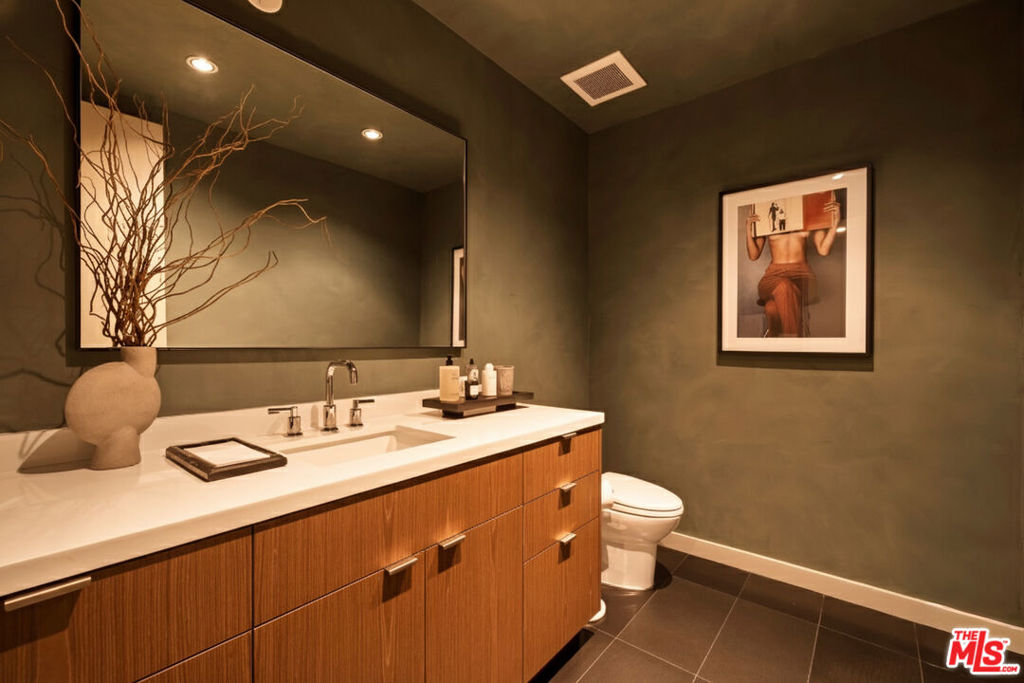 MLS #25611409 image #11