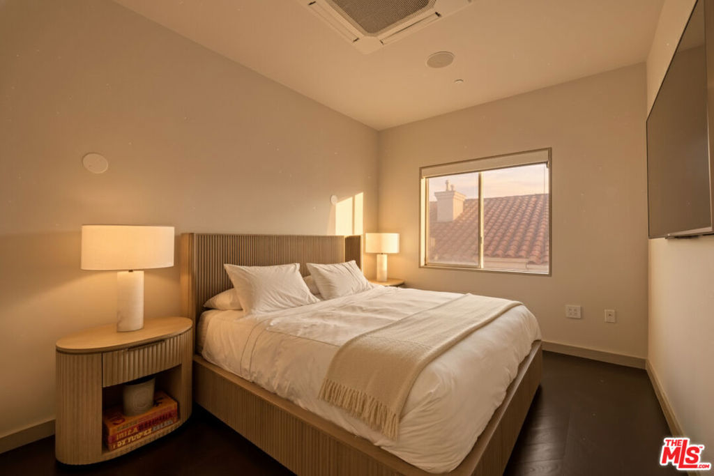 MLS #25611409 image #15