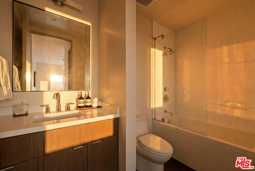 MLS #25611409 image #16