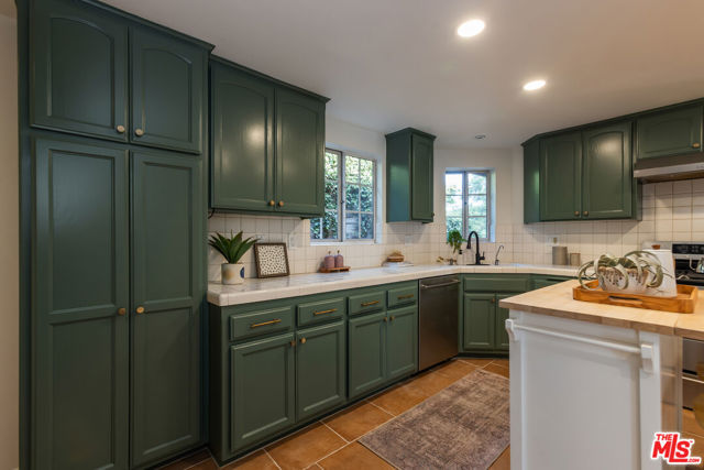 MLS #25611517 image #11