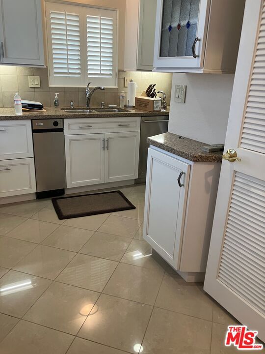 MLS #25611675 image #3