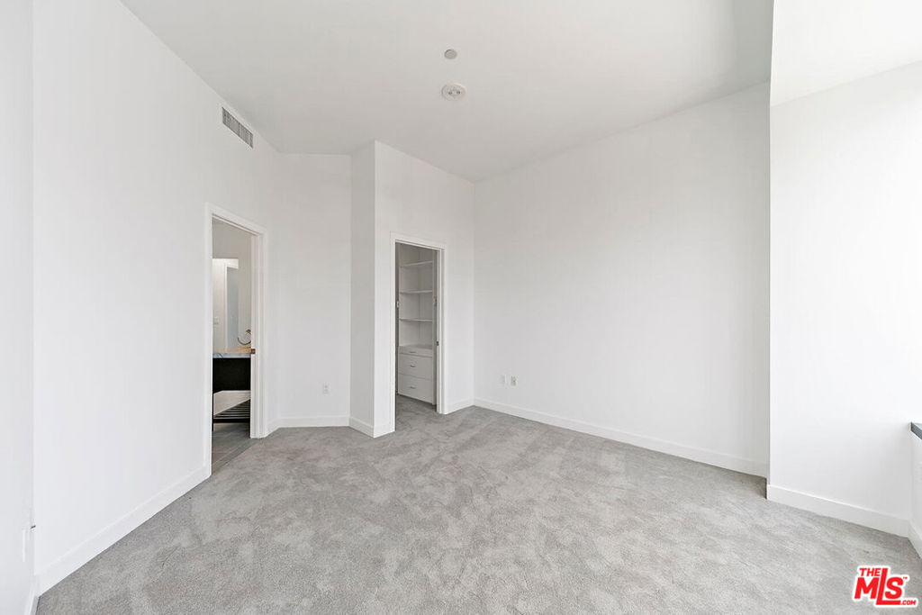 MLS #25612045 image #11