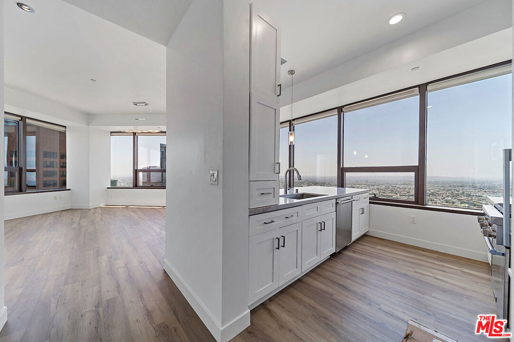 MLS #25612045 image #16