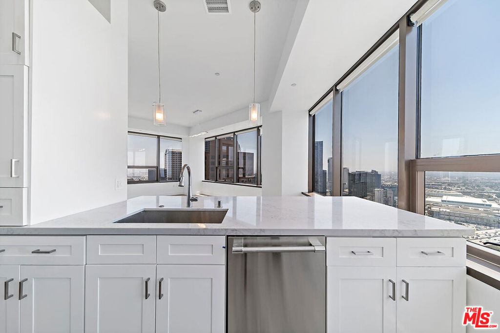 MLS #25612045 image #25