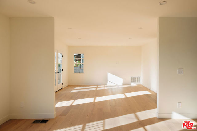 MLS #25612093 image #34