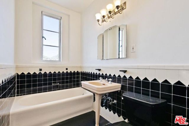 MLS #25612135 image #16