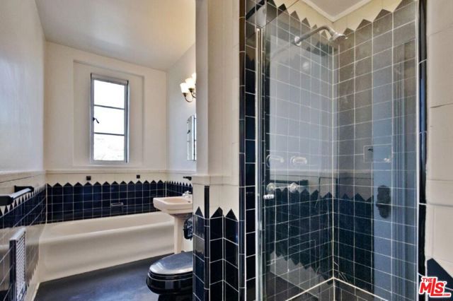 MLS #25612135 image #17