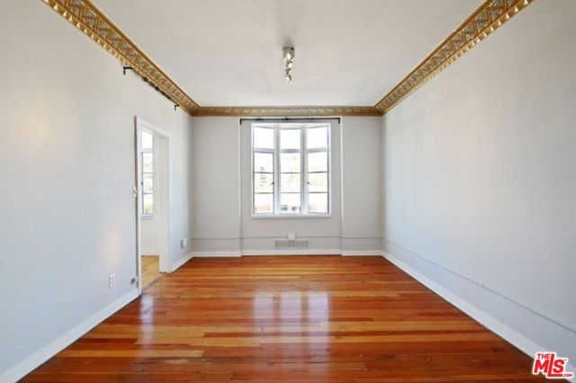 MLS #25612135 image #8