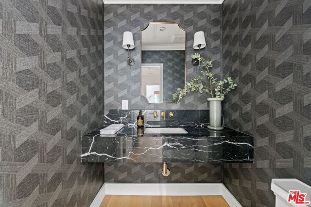 MLS #25612139 image #16