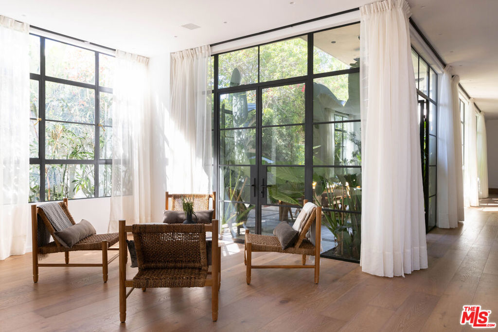 MLS #25612581 image #3