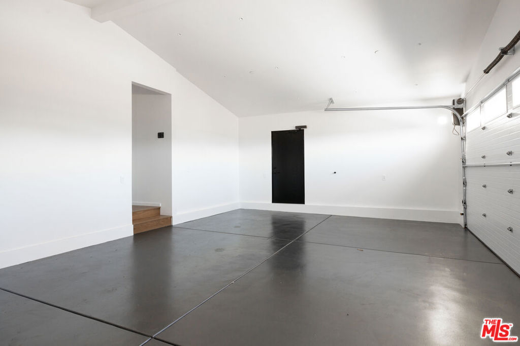 MLS #25612581 image #54