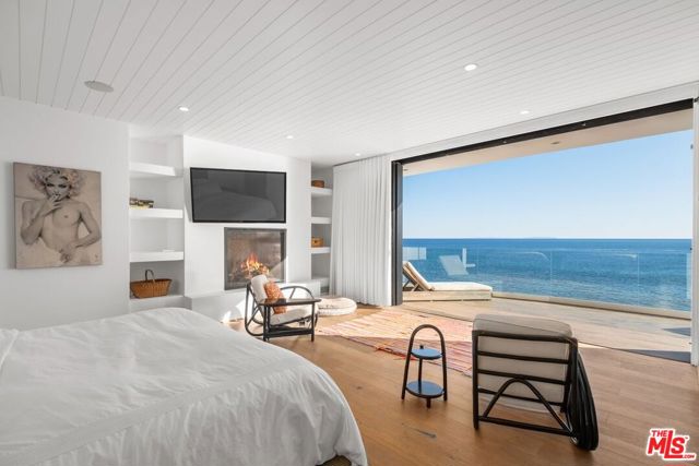 MLS #25612647 image #17